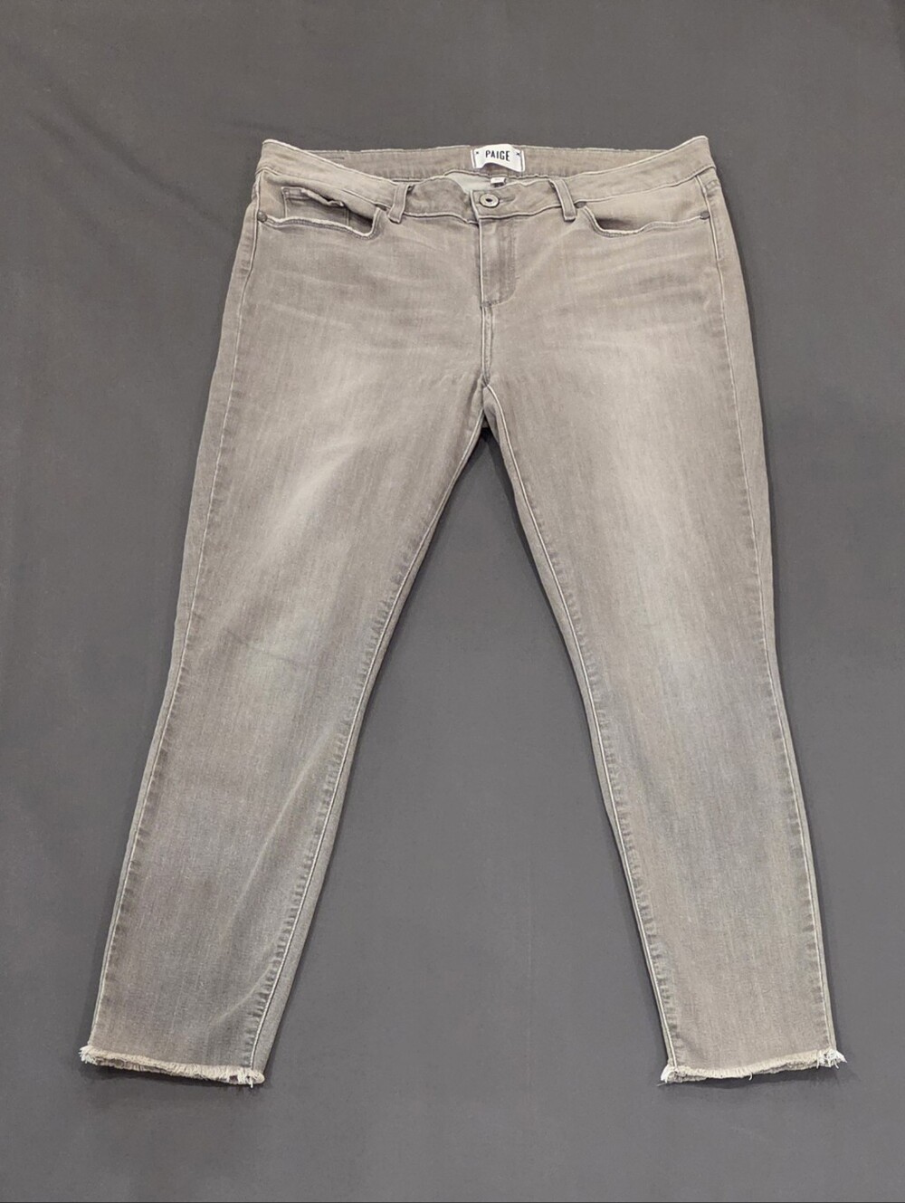 Paige Verdugo Ankle Skinny Jeans Size 33 Gray Wash Stretch Denim Raw Hem